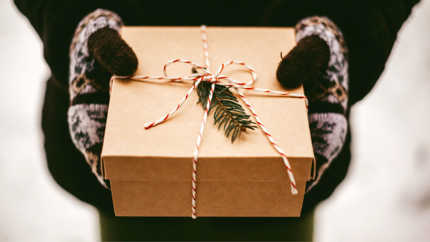 6 Ways To Give Back This Holiday Season - Her Digital Coffee